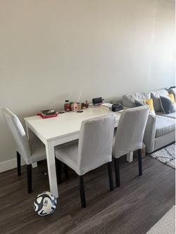 IKEA LANEBERG extendable dining table (white)