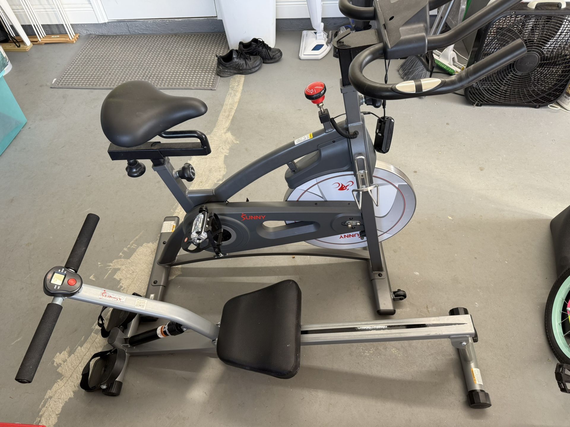Sunny Exercise Bike And rower