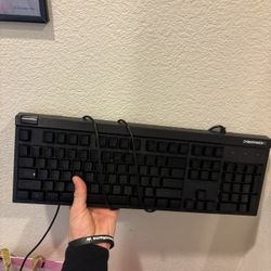 Black Gaming Keyboard 