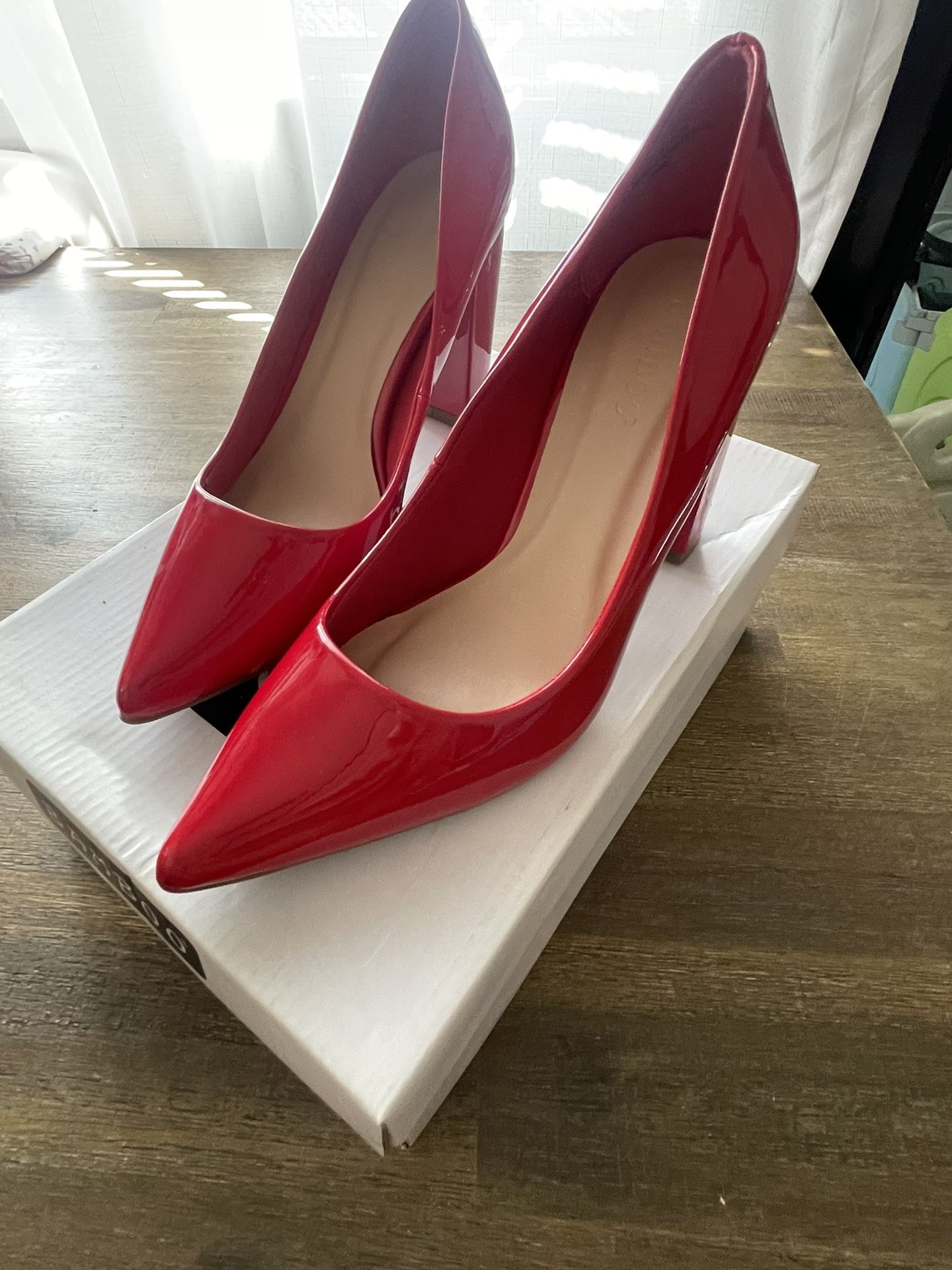 Woman’s Red Heels Size 7