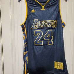 Kobe Bryant Commemorative Black Mamba Lakers Jersey 
