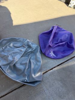 Exercise  blow up balls 2 balls different  sizes