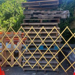Pallets Free