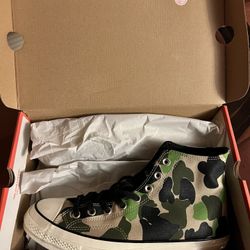 Size 10 Mens Chuck Taylor