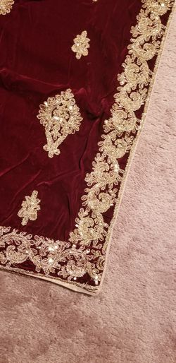 Velvet shawl with Indian / Pakistani Embroidery