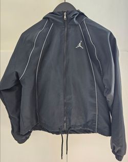 Black Nike Jordan Women’s Woven Lined Jacket XS – Lightweight Athletic Windbreaker