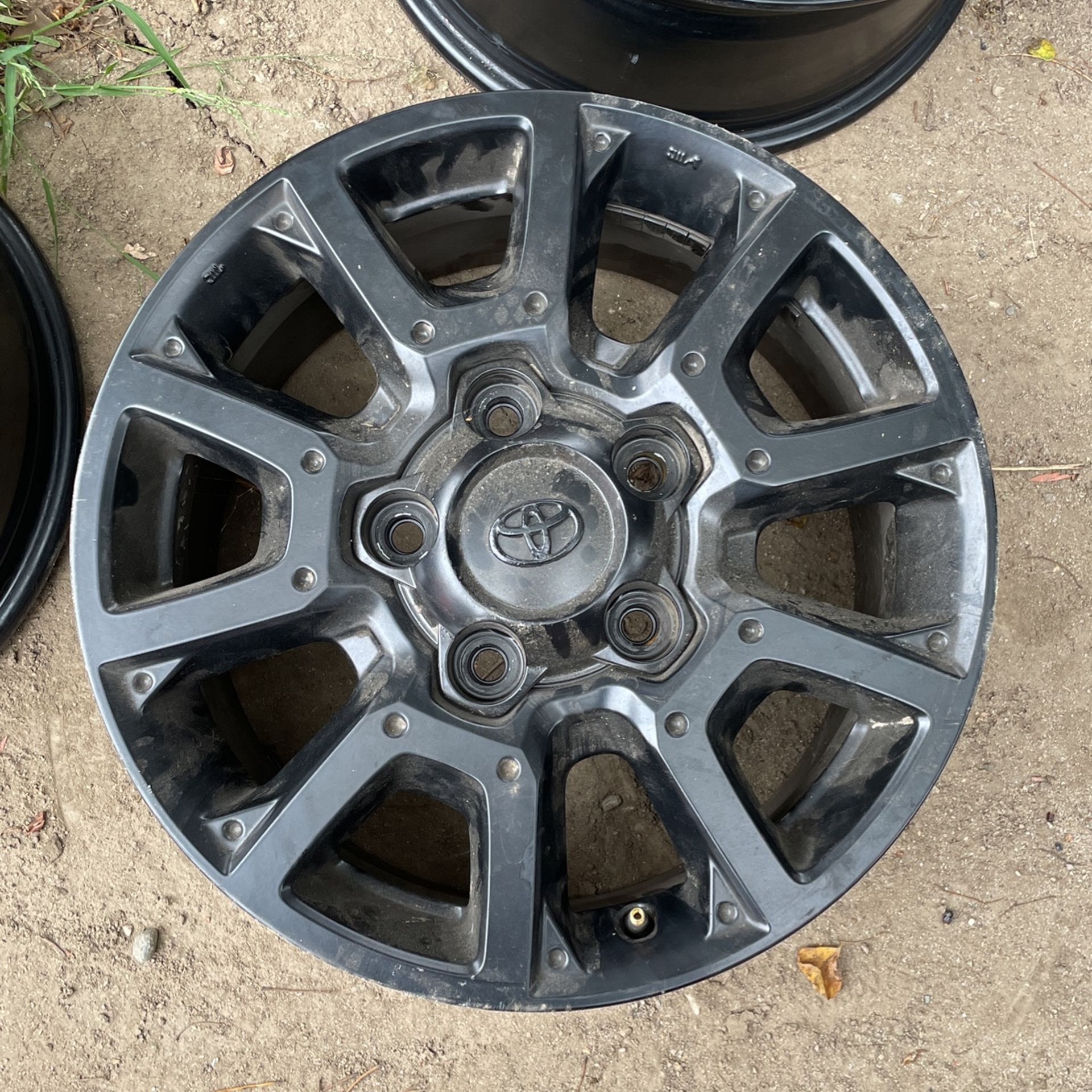   18" Toyota Tundra TRD 2007-2022 OEM factory wheels rims XK50 part# 426110C200