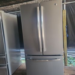 Ge Silver Fridge Everything Works Great 60 Days Warranty 