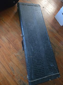 Vintage 1950s early 60s fender stratocaster alligator case