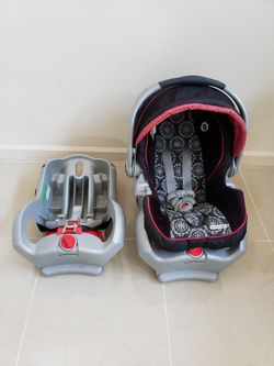 Infant car seat with 2 base