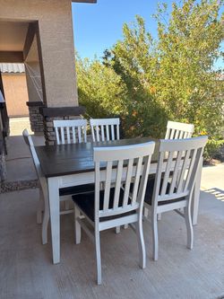 Big Lots White Farmhouse Table w/ 6 Chairs