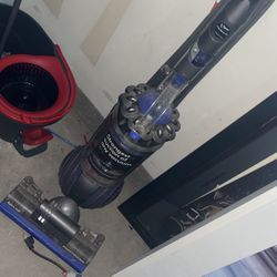 Dyson Vacuum Cleaner