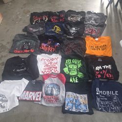 Large Lot Of Mens Clothes Explosive Ape Levis 5 percent, Reebok Vintage