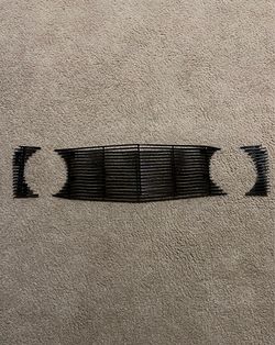 05-09 Mustang GT Upper Grille