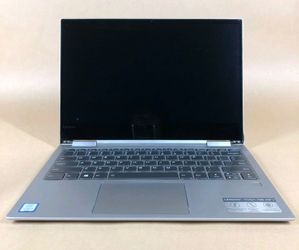 laptop  YOGA NUEVA