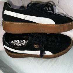 Puma Creepers Size 9.5 W
