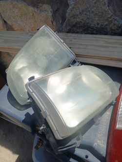 Pair of OEM Car Headlight Assemblies