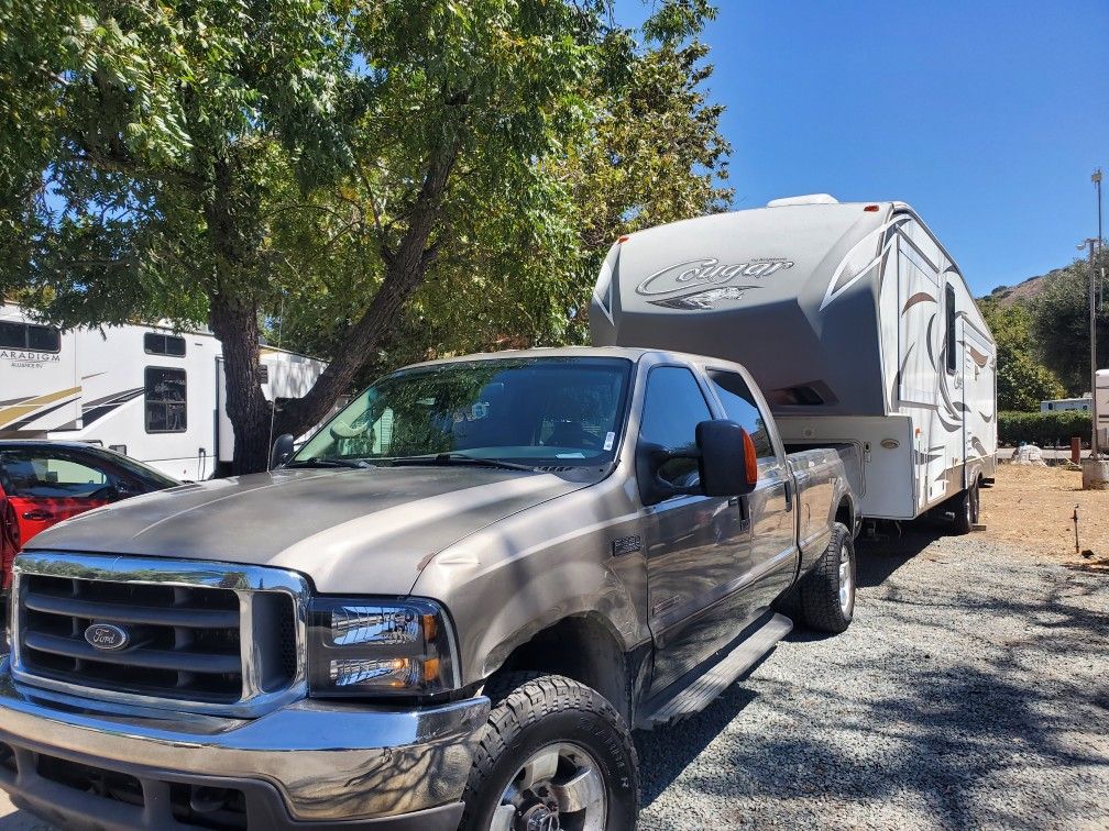 5th Wheel  Rv And Car Transport  