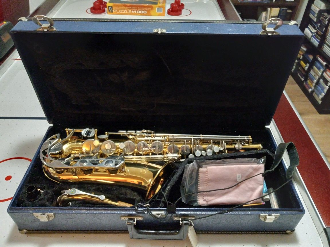 Vito,  Alto Saxophone