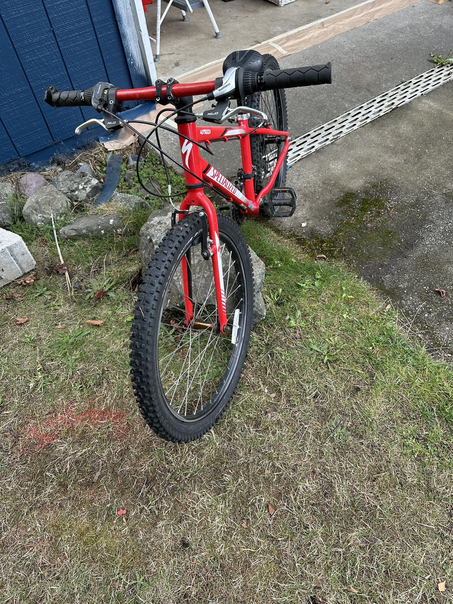 Specialized Hotrock 24” Youth Bike