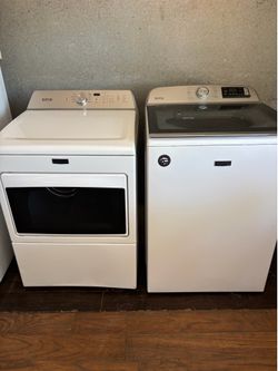 maytag washer and dryer set