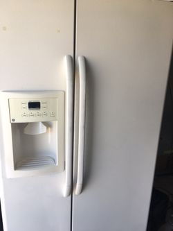 Ge side by side refrigerator