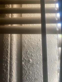 Hanging up blinds etc
