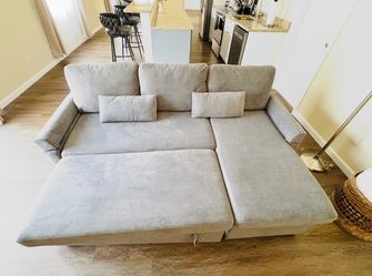 Modern Gray Sleeper Sofa Bed with Storage – Like New