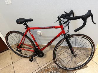 🚴🏽‍♀️🚲Kent GZR700 / RZT700 Road Bike - 21-Speed (Great Condition!)