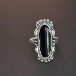 LADIES NEW VICTORIAN LOOK SIZE 7 BLACK EBONY  ONYX  RING
