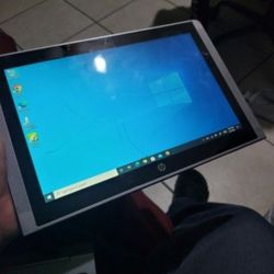 HP x2 210 G1 10.1" Tablet Intel Atom 1.44GHz 4GB RAM 64GB