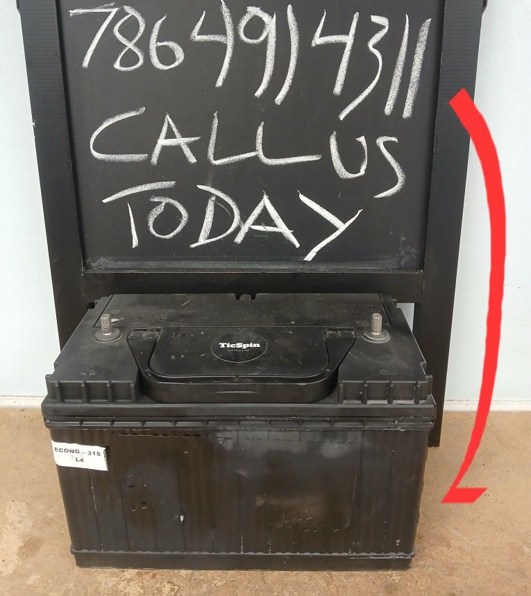 Semi Truck Interstate Batteries Same Day Delivery