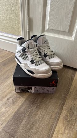 Jordan Retro 4 5y