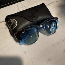 Brand new Rayban Sunglasses With Case