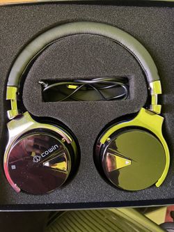Almost brand new wireless head set headset headphone