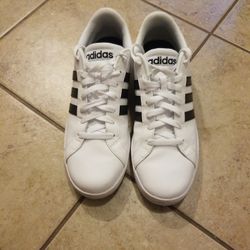 Adidas Neo Cloudfoam size 11