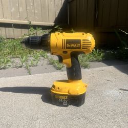 DeWALT Cordless Power Drill 14.4V Battery w/ No Charger