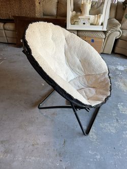 Chair - Folding Saucer