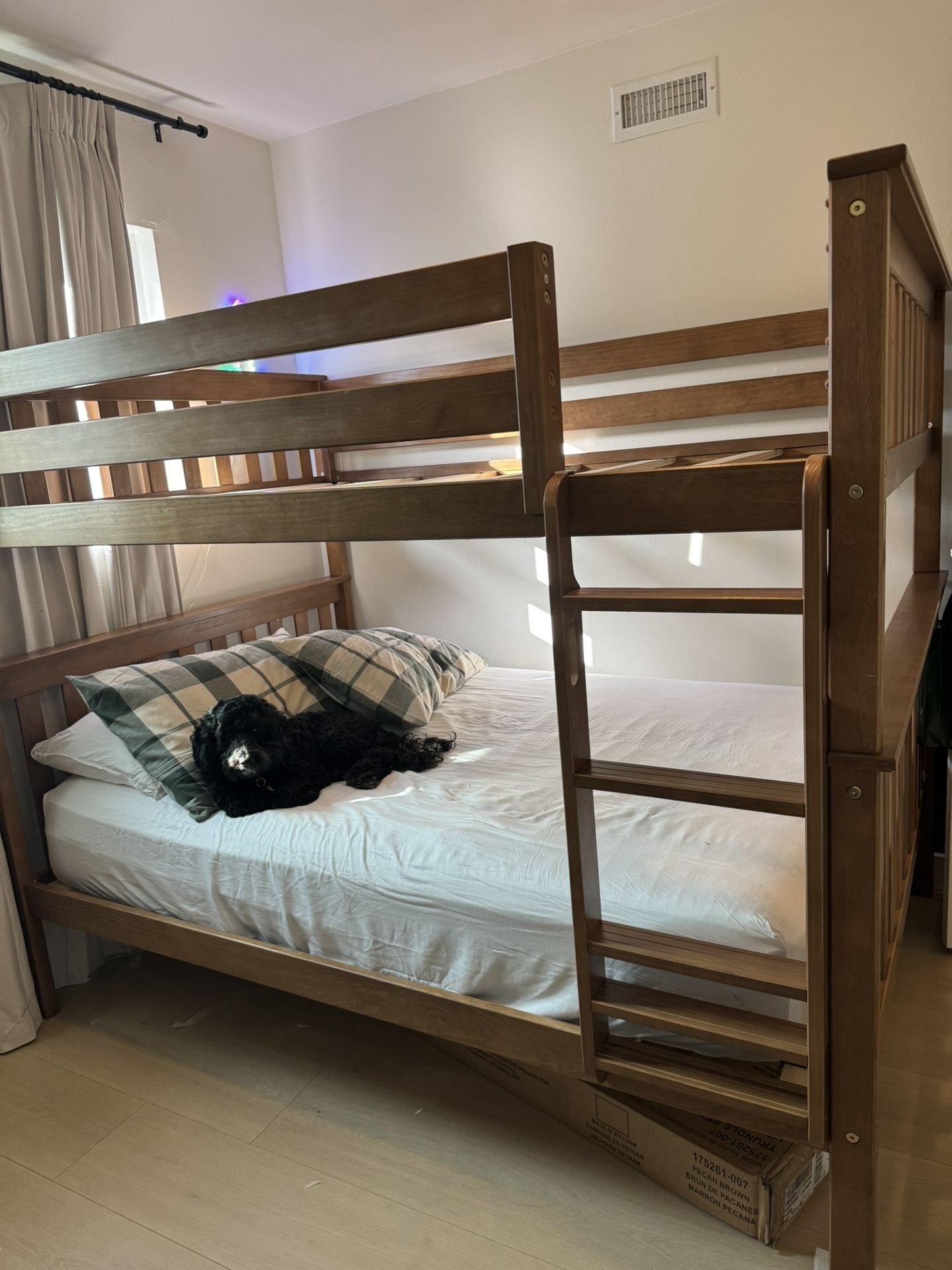 Max & Lily Bunk Bed