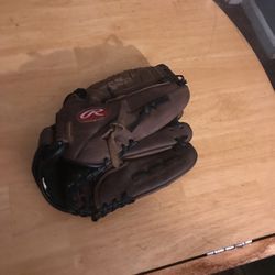 Right Handed Baseball Glove