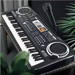 Portable 61-Key Electronic Piano