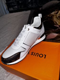 Men’s LV sneakers
