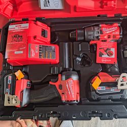 Milwaukee Combo Fuel M18