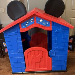 Delta children Disney Mickey Mouse Plastic Indoor,Outdoor Playhouse