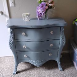 French Style Dresser 