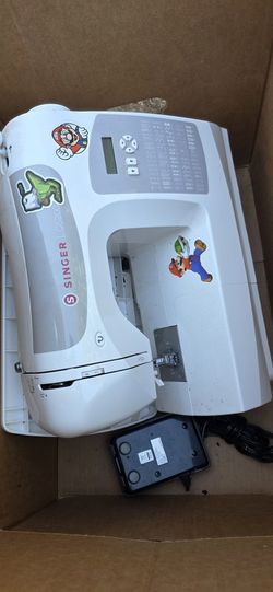 Gently Used SUNGER C5200 SEWING MACHINE