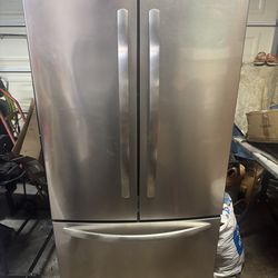 Frigidaire Refrigerator