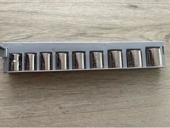 Craftsman 3/8” metric socket set (9 piece)
