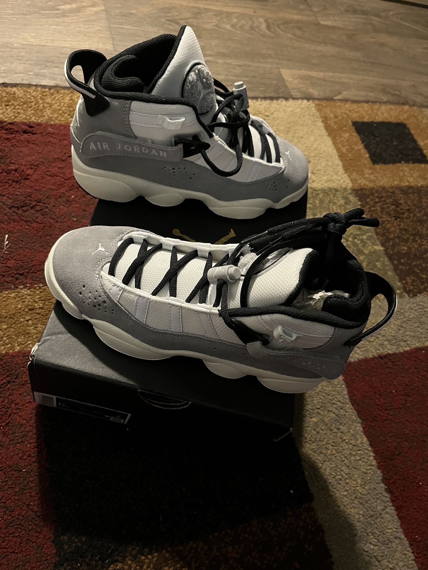 Brand New 6Rings