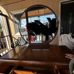 Vanity/Dresser With Large Mirror And Chair 
